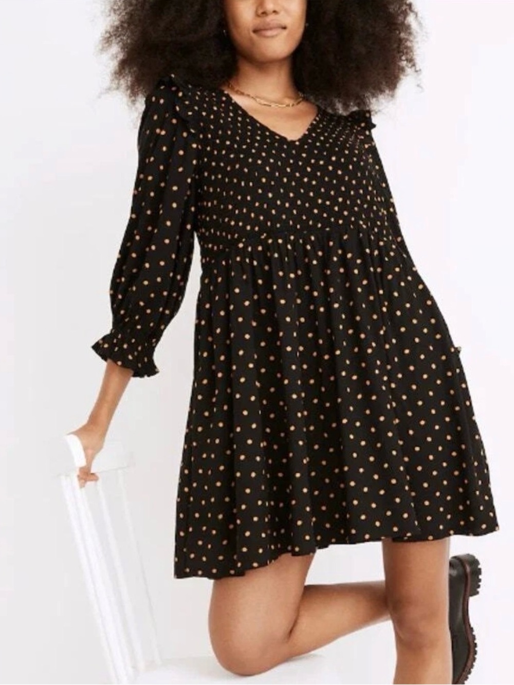 Madewell Lucie Oval Dot V-Neck Smocked
Minidress - Size Small